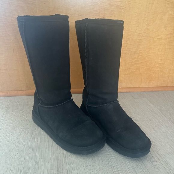 UGG Australia TALL Boot Womens Classic Black Suede Size US 7 Casual Pull On - Picture 1 of 10
